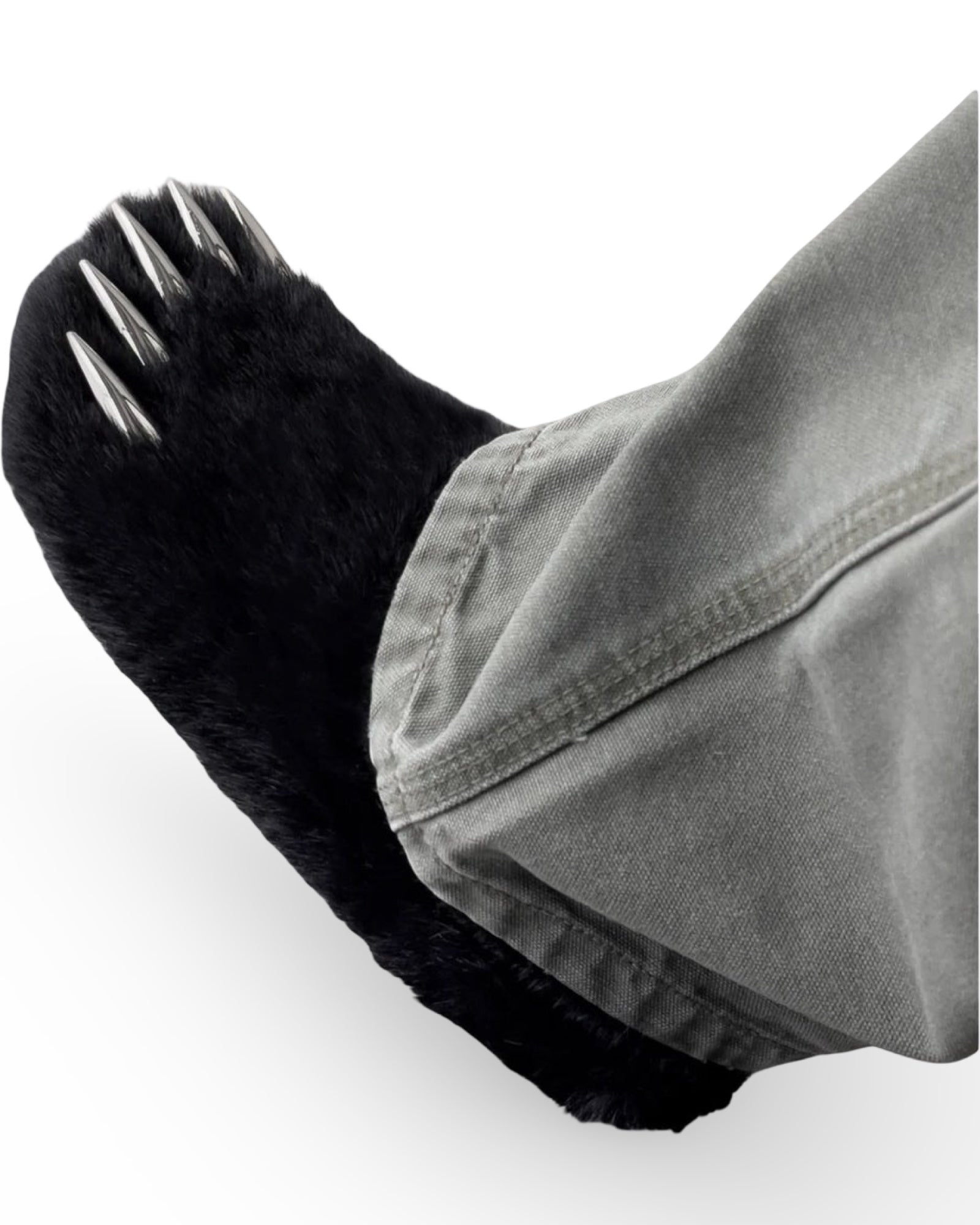 Bravest Studios Bear Claw Black